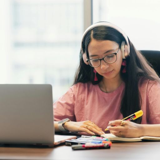 Arraigo para la Formación - Aragüés Abogados